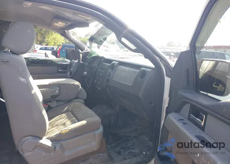 2013 Ford F-150 Stx из США, поврежденный, VIN 1FTFX1EF1DFA59487